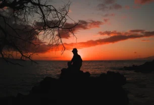 sexo em locais públicos e comportamento urbano contemporâneo